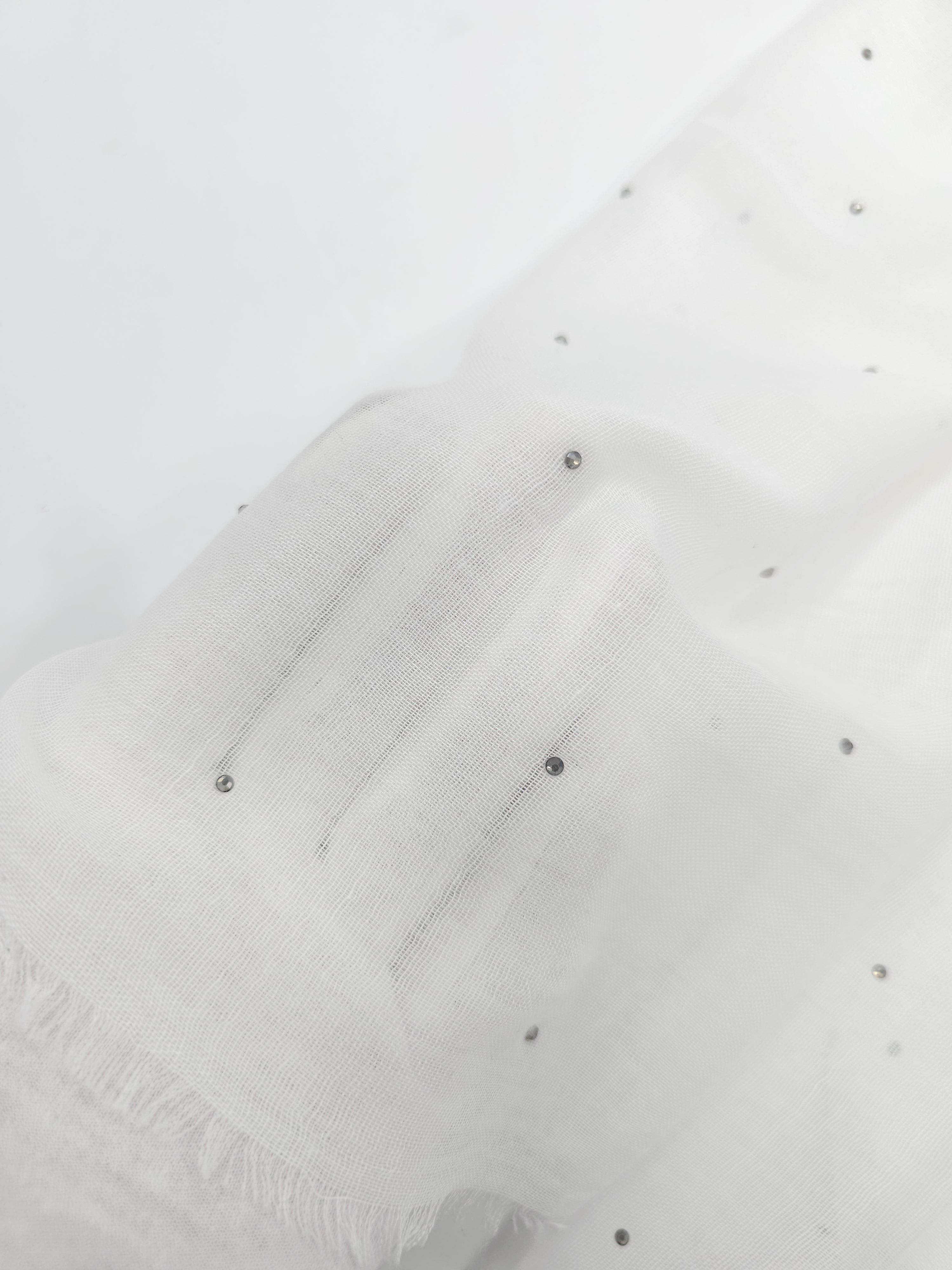 شال كريستالي كبير وخفيف الوزن