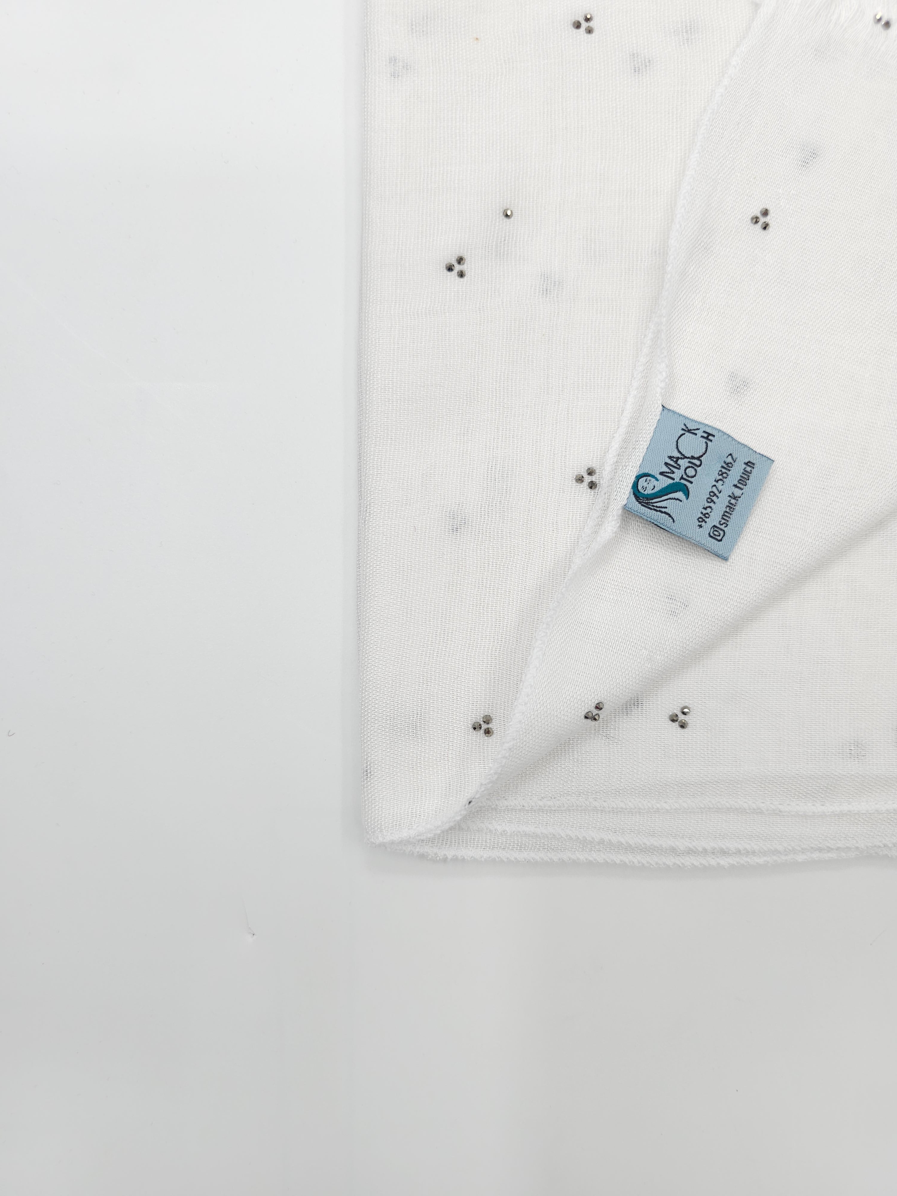 شال كريستال ملكي خفيف الوزن