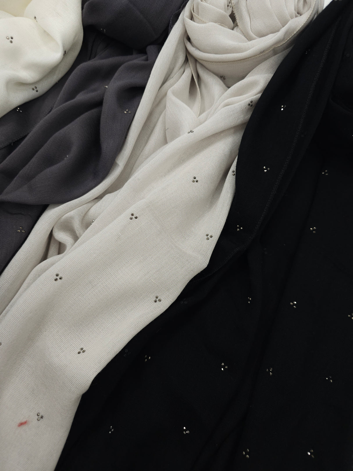 شال كريستال ملكي خفيف الوزن