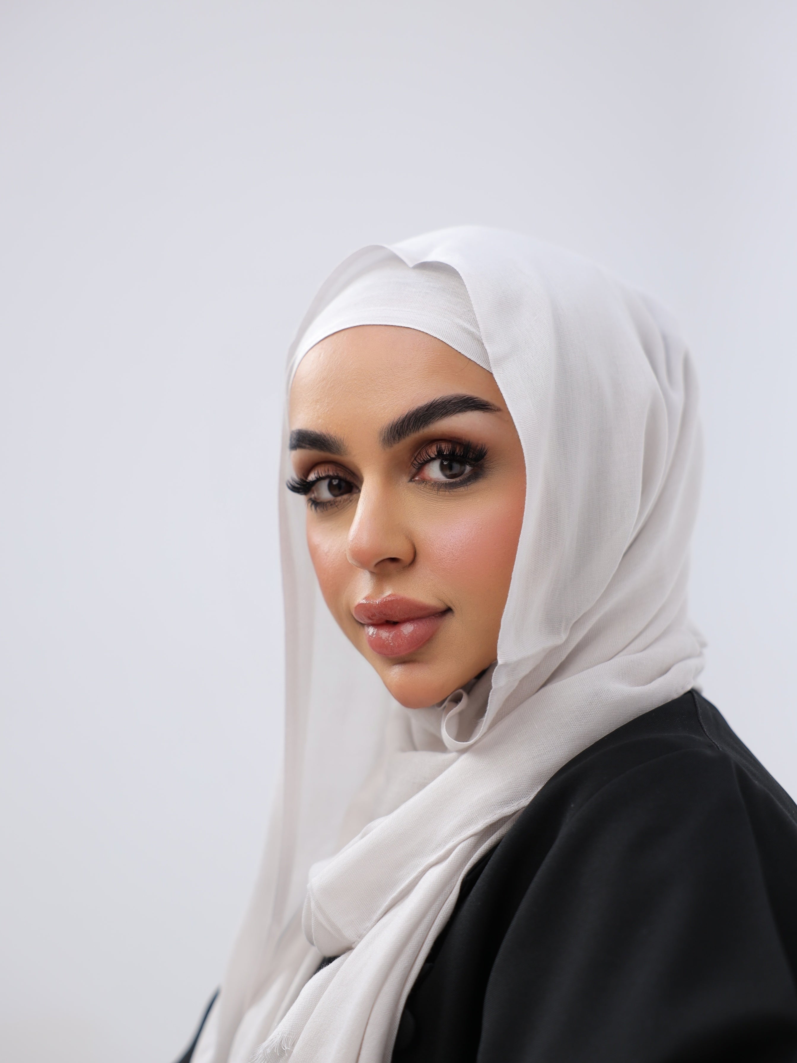 شال فيسكوز فاخر عرض صغير حجاب