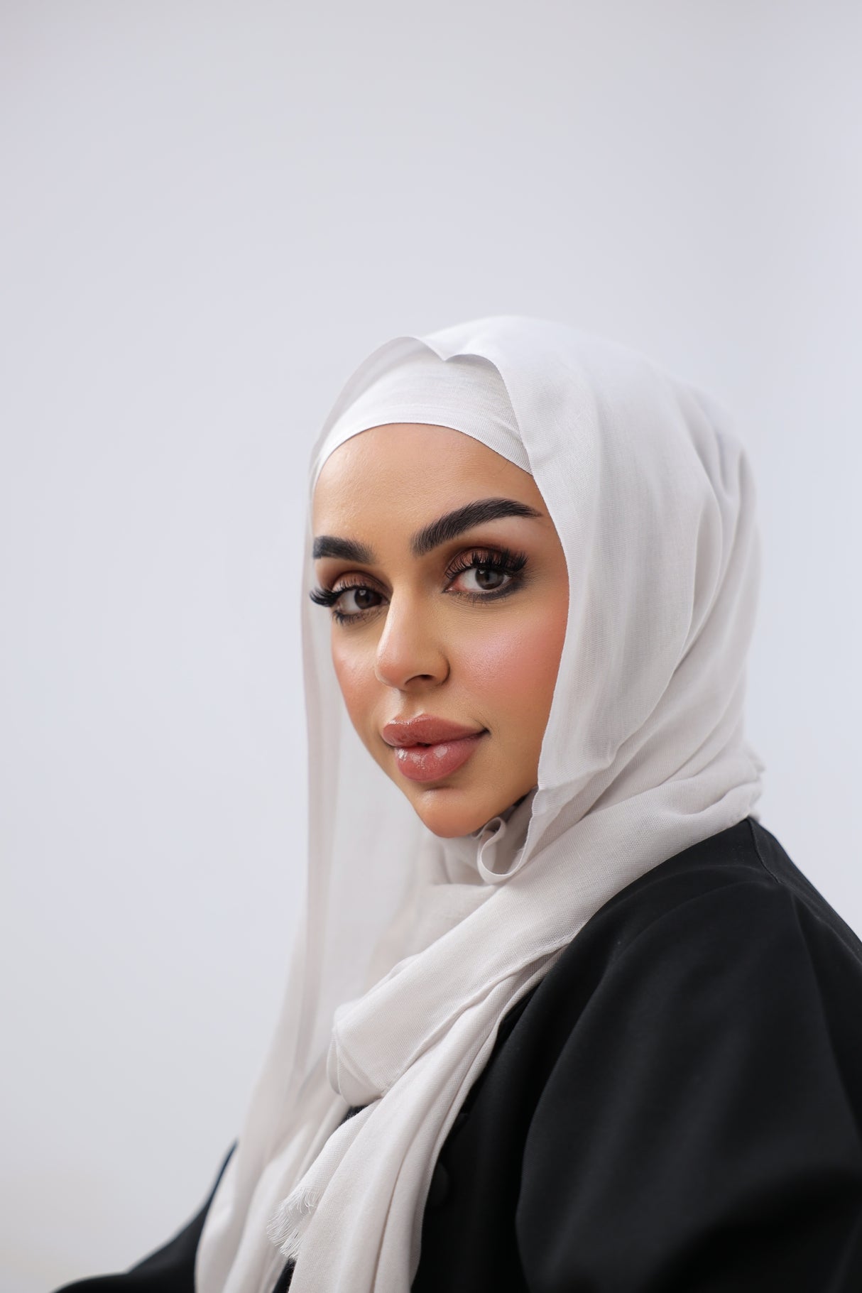 شال فيسكوز فاخر عرض صغير حجاب