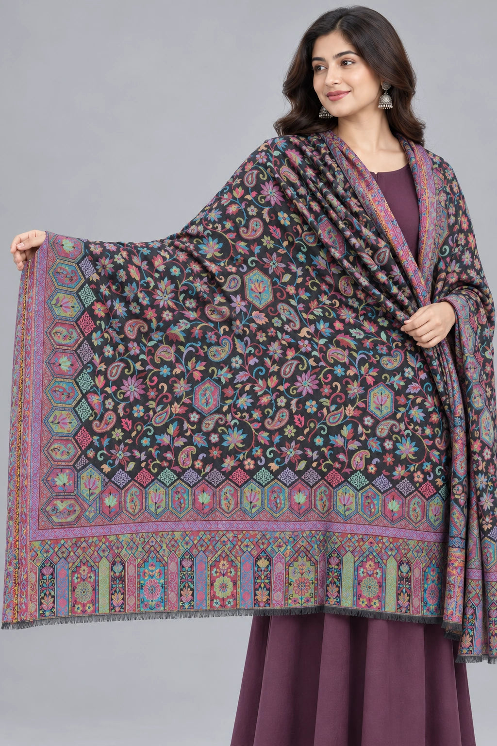 Premium Bareek Kani #32 Long Paisley Black Multicolour Shawl — 01-model-closeup