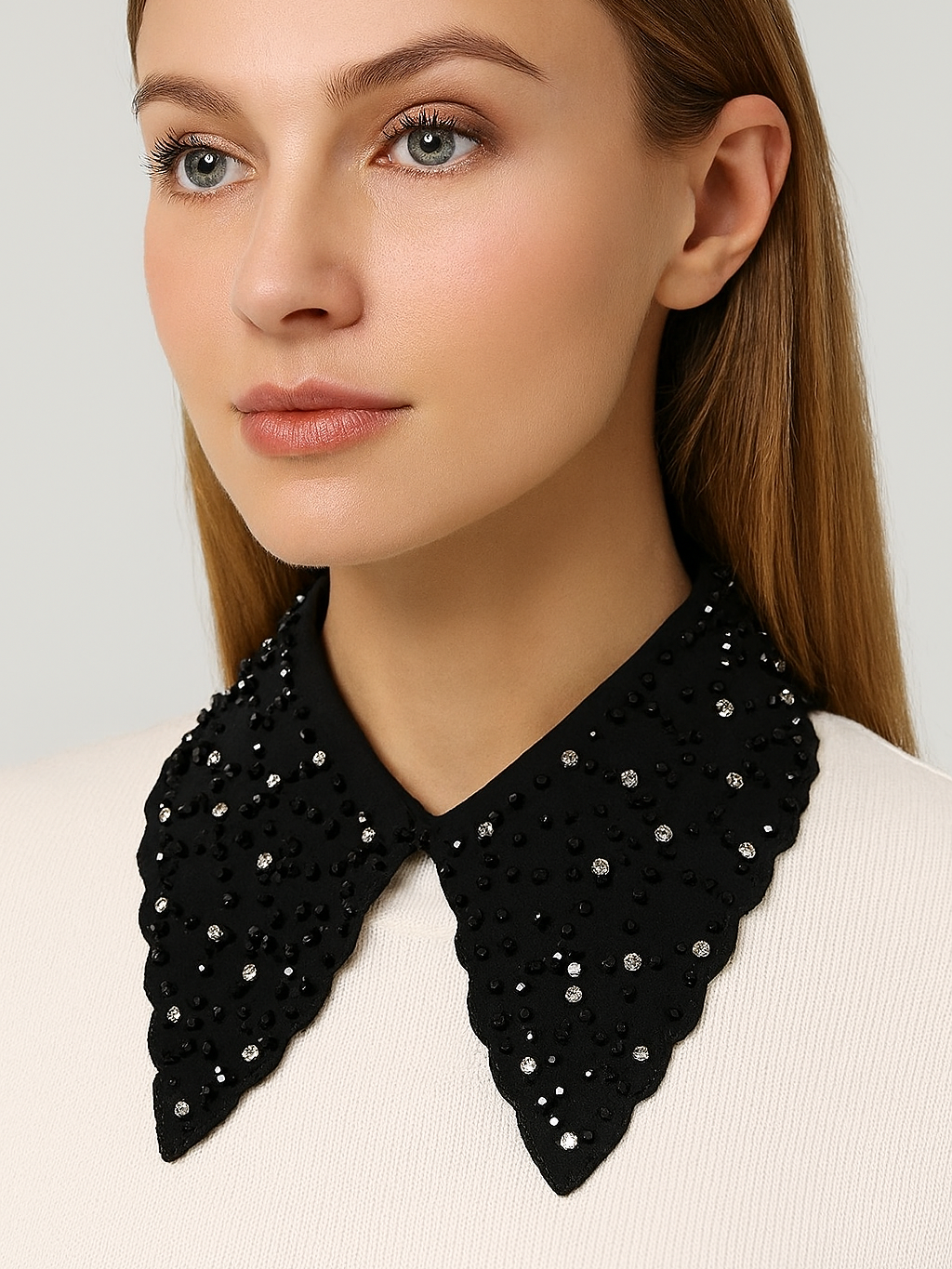 طوق كاذب أنيق قابل للفصل للنساء