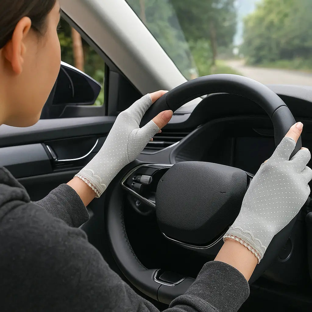 2 Fingers Open Driving Gloves Smack Touch (Gloves)