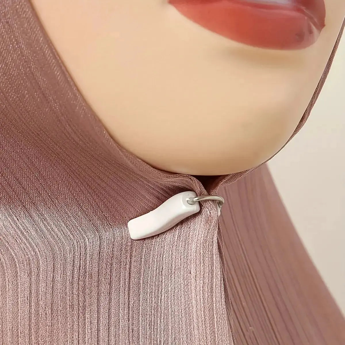 Fashion Hijab Clips (6pcs) Smack Touch (Hijab Accessories)