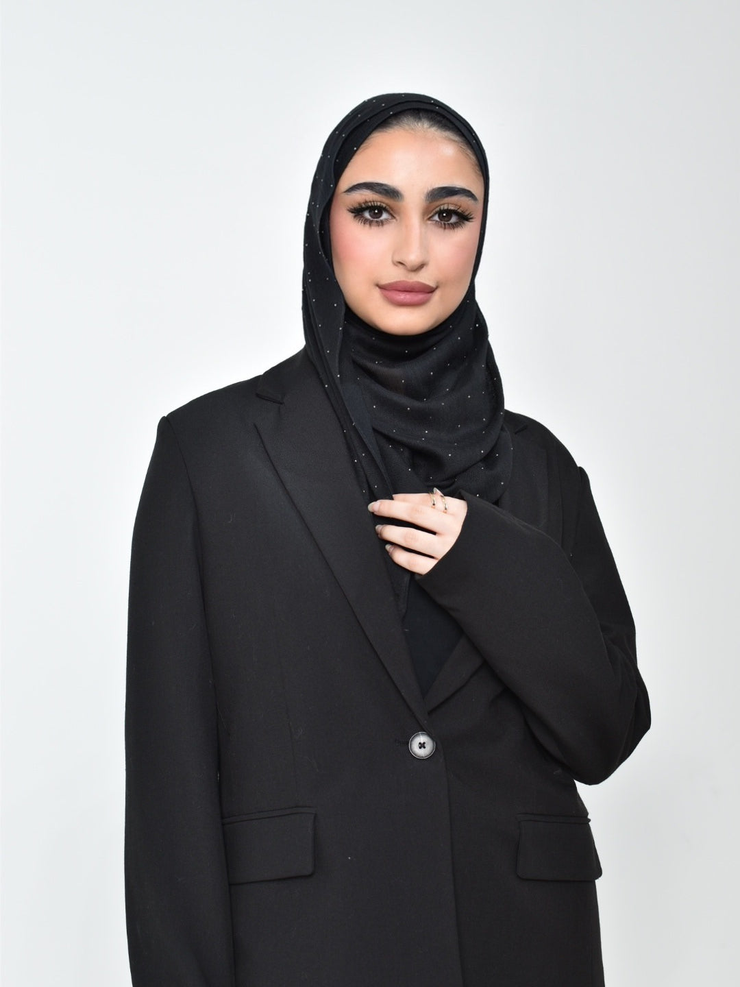 شال كريستالي كبير وخفيف الوزن