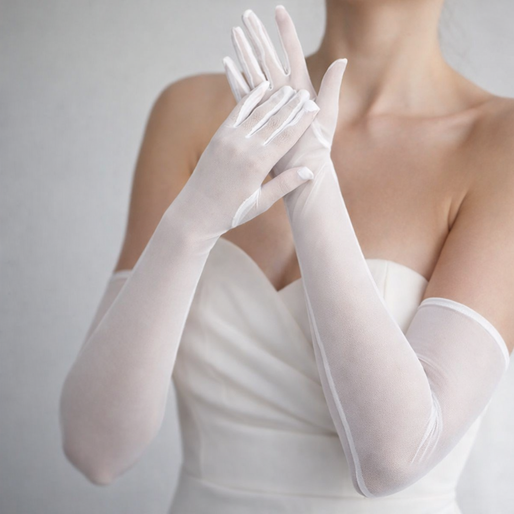 أكمام طويلة عصرية