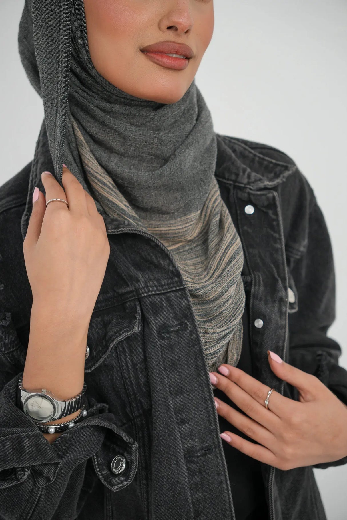 Nus Thailendi Mukhattat Smack Touch