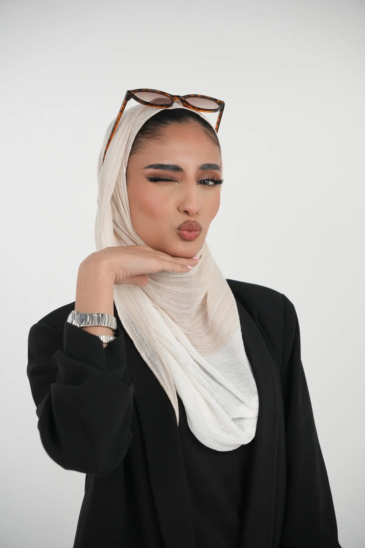 Nus Thailendi Mukhattat Smack Touch