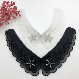 Women Rhinestones fake Collar floral design