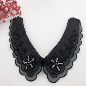 Women Rhinestones fake Collar floral design