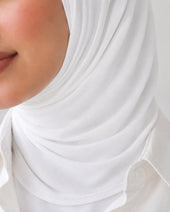 حجاب إيطالي قصير
