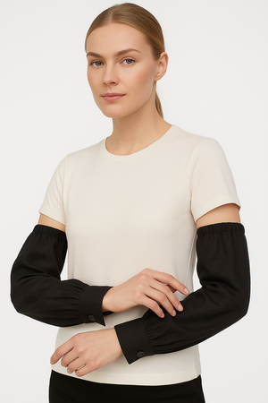 أكمام كتان مع زر