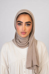 حجاب قصير من القطن الإما