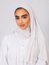 حجاب قصير من القطن الإما