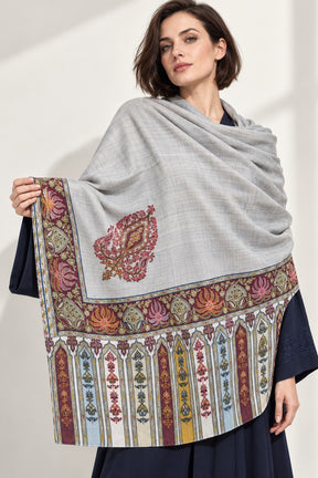 Premium Kalamkari Border #67 Pearl Grey Shawl — 01-model-closeup
