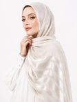 نصف كتان مع نصف خطوط ساتان