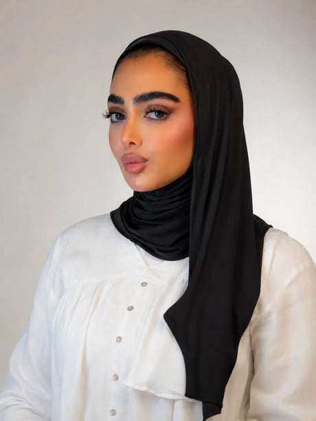 حجاب قصير من القطن الإما