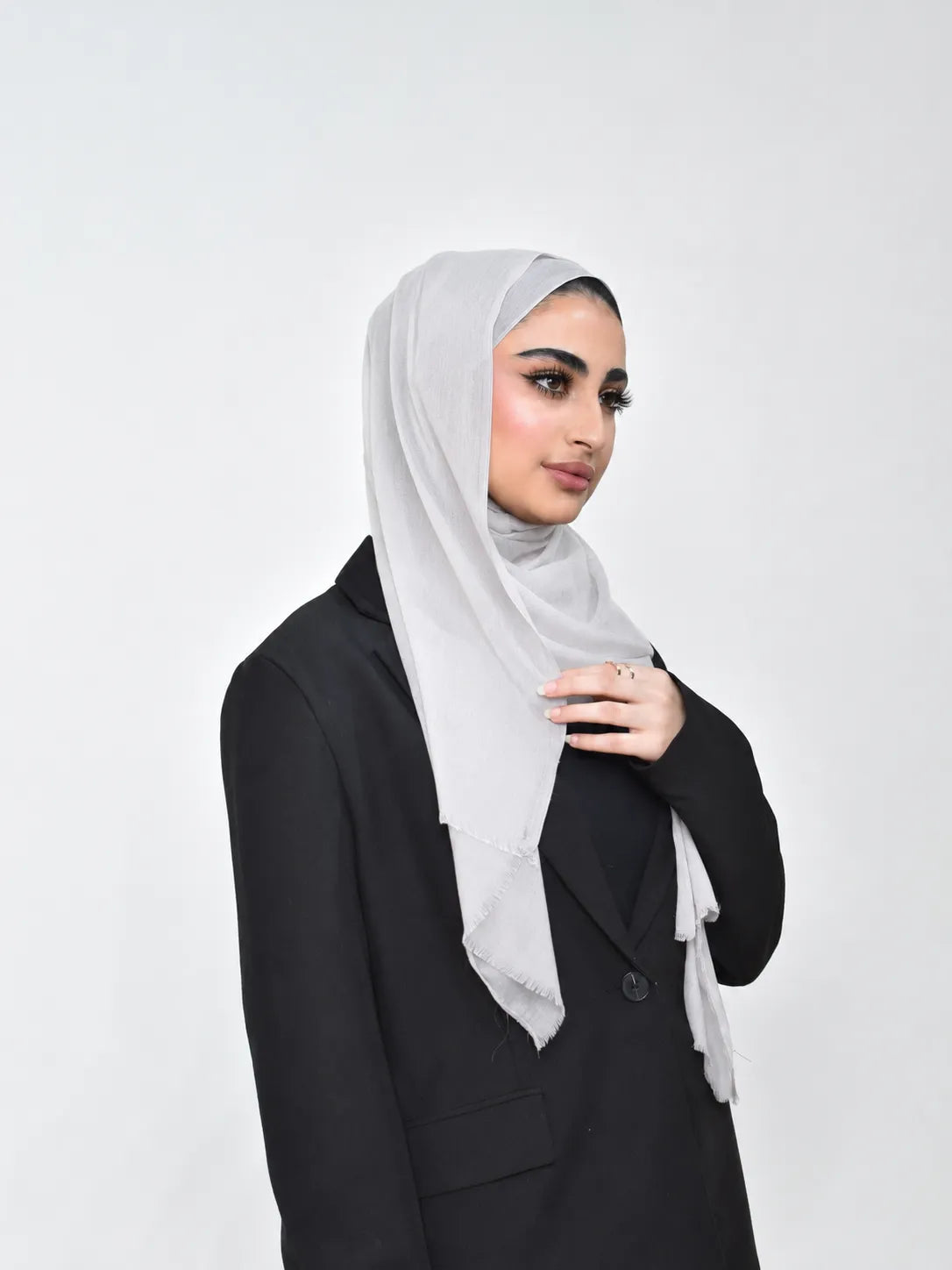 وشاح طيب خفيف الوزن من الكتان للصيف