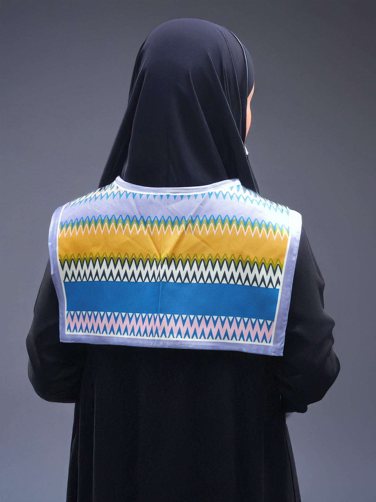 طوق ديكي عصري