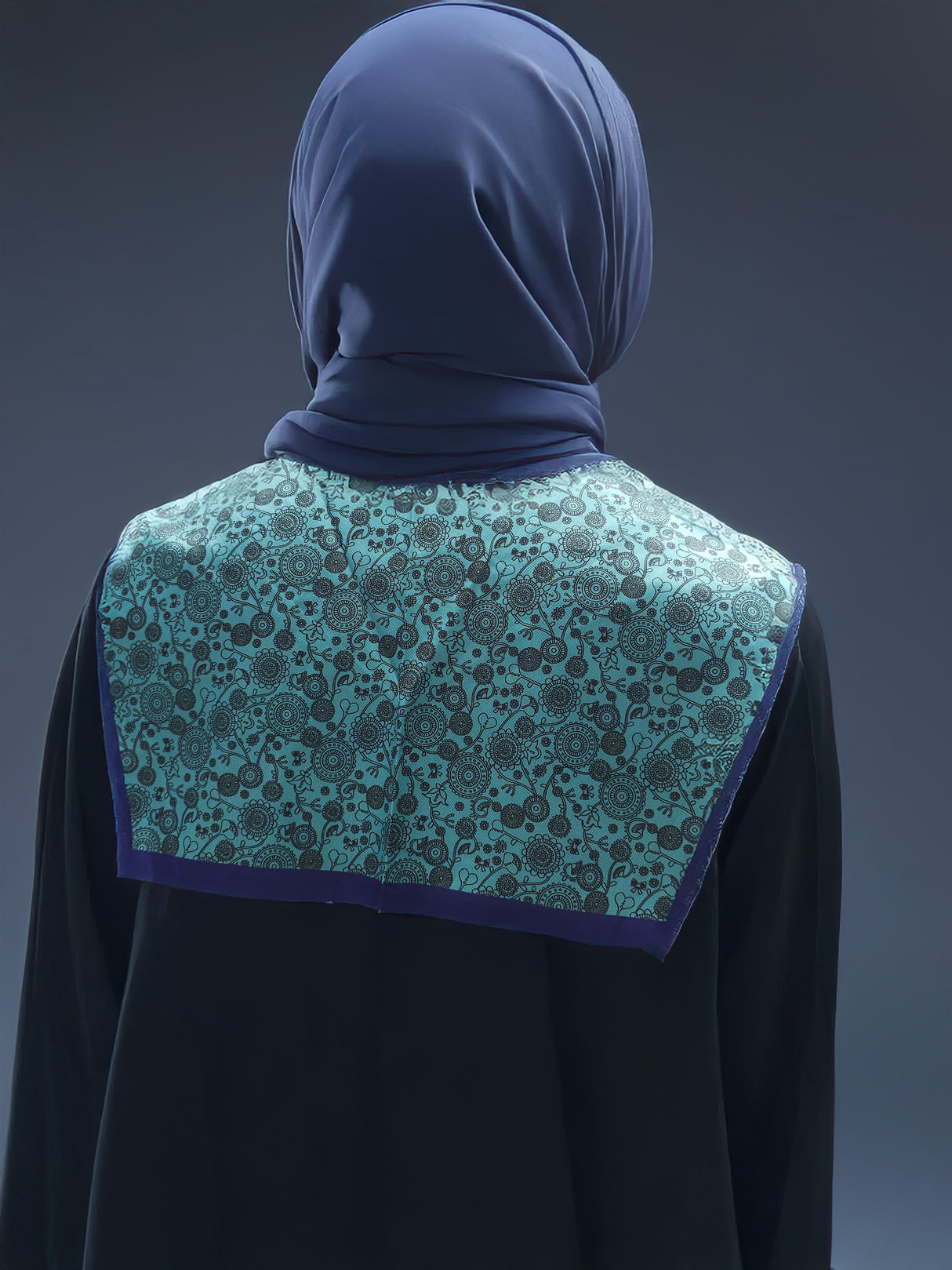 طوق ديكي عصري