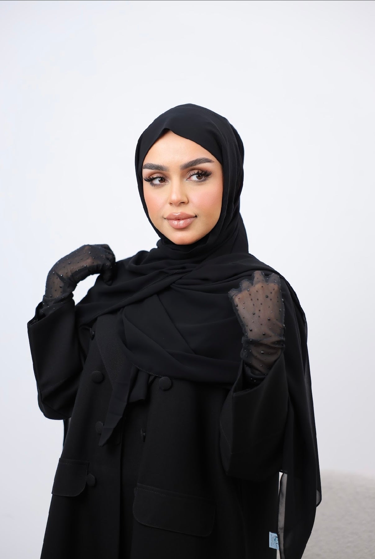 وشاح رابتا برباط ثابت للنساء