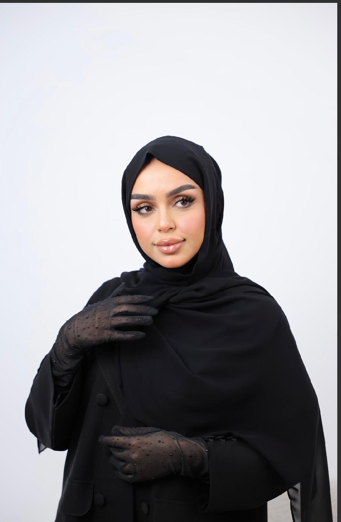 وشاح رابتا برباط ثابت للنساء