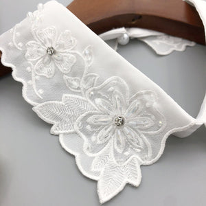 Floral crystal women fake collar