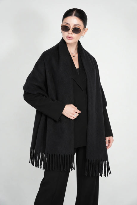 Original Wool Shawl – Black – front view with sunglasses