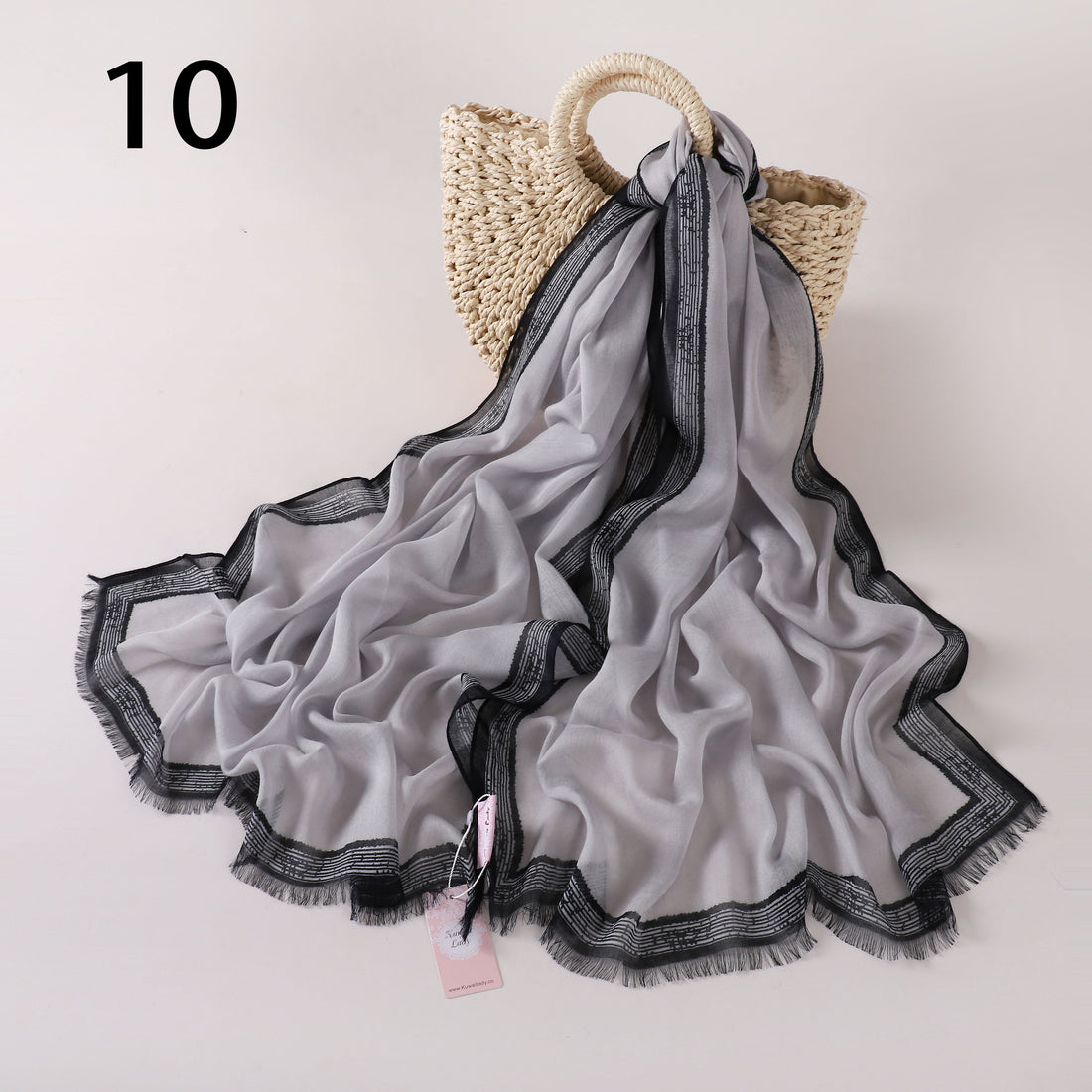 حجاب شيفون مع قبعة بيسبول