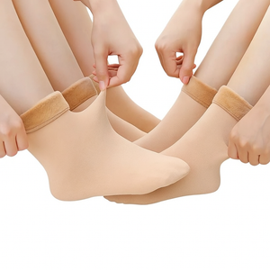 جوارب حرارية شتوية للنساء