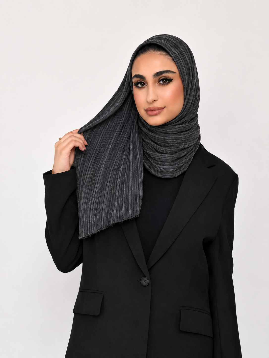 حجاب تايلاندي مخطط