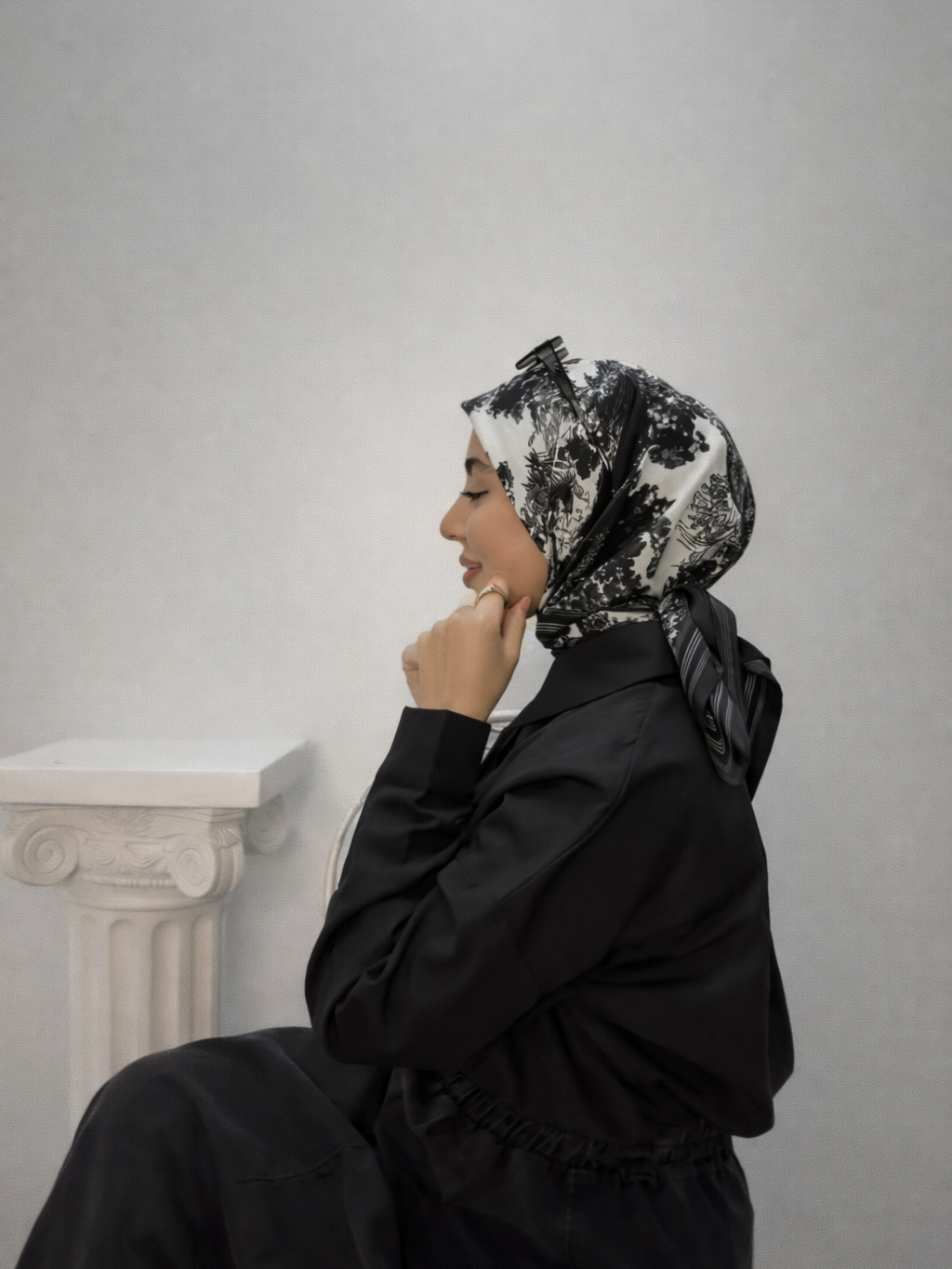 وشاح مربع بطبعة حيوانية متعدد الألوان