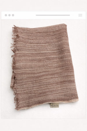 حجاب تايلاندي مخطط