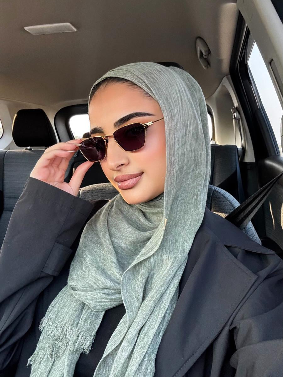 خام تايلندي او كريشا حجاب.