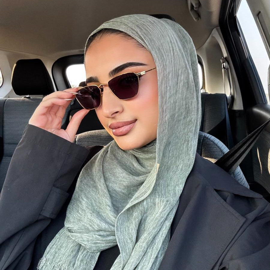 خام تايلندي او كريشا حجاب.