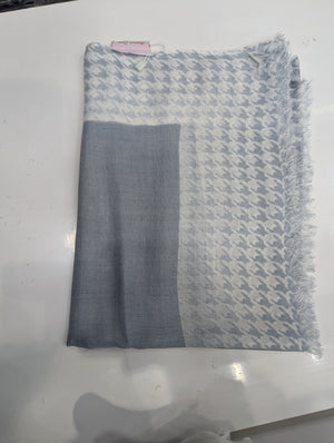 حجاب شيفون مع قبعة بيسبول