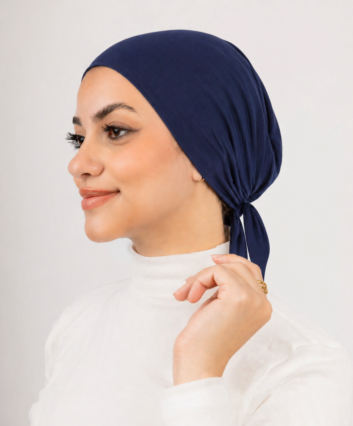 غطاء رأس بدون خيط مع رباط خلفي للحجاب