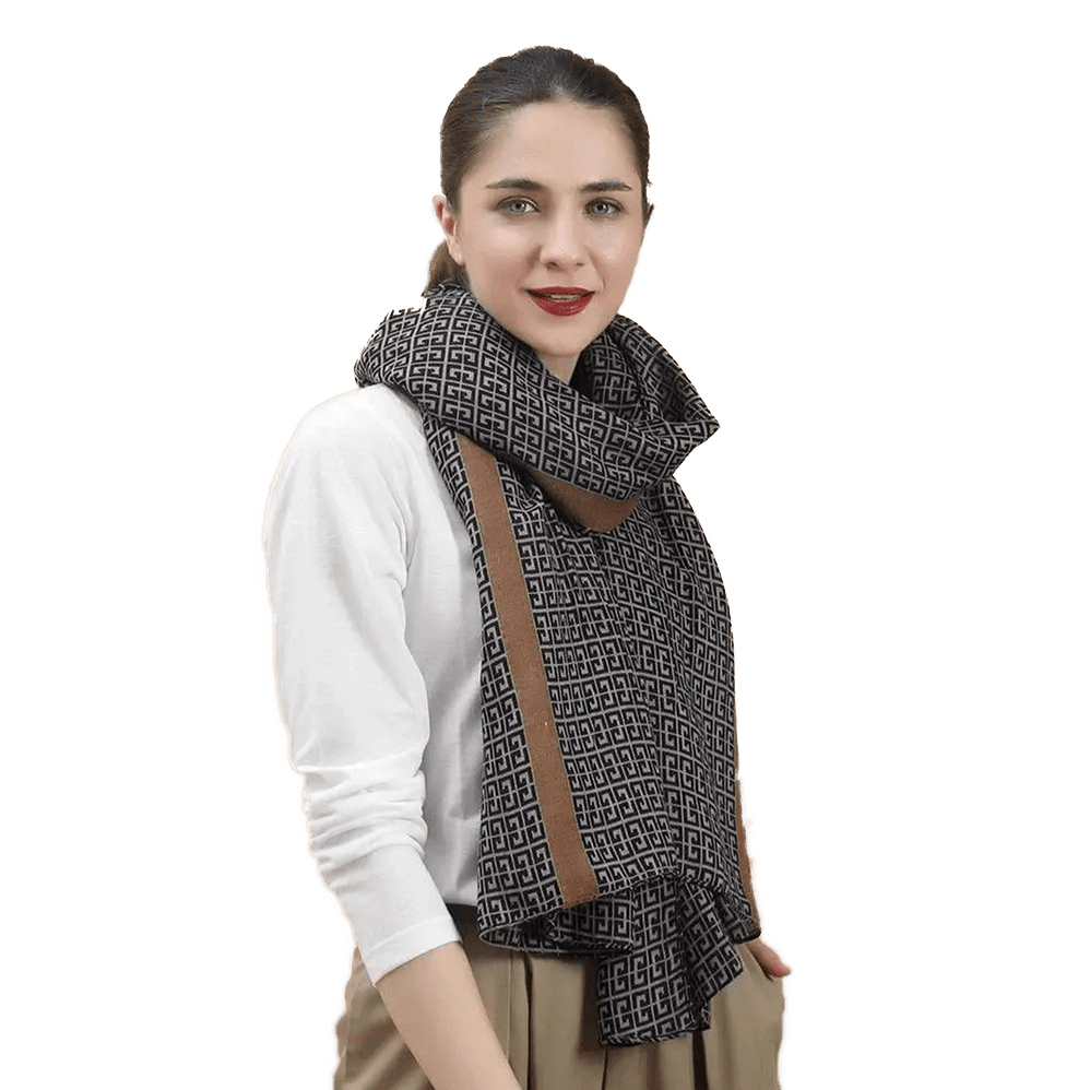 Graphic scarf for winter | Shawl