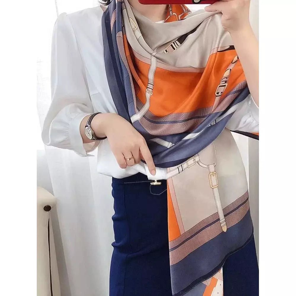 Chain print silk scarf 180*90