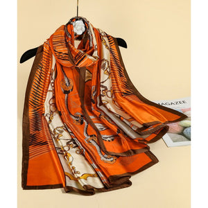 Chain print silk scarf 180*90