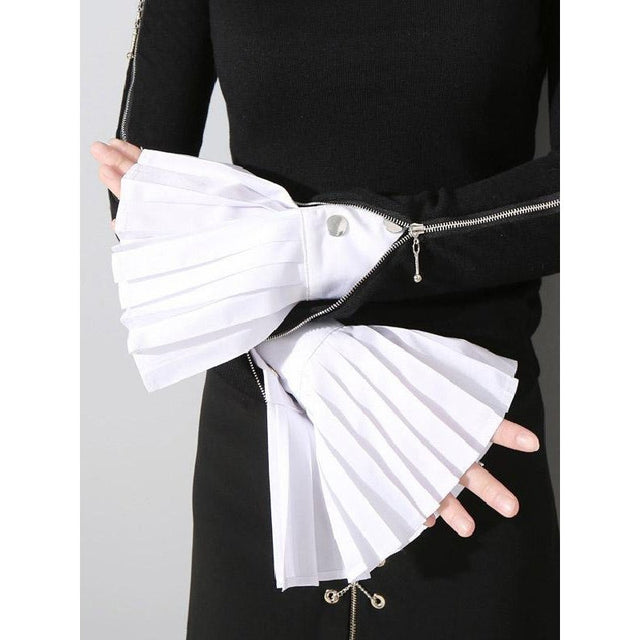 Pleated cuffs women fashion